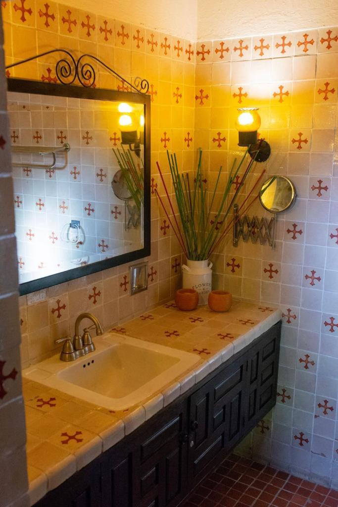 Casa Palomas Bed And Breakfast San Juan Cosalá 외부 사진